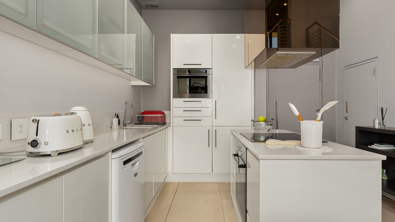 Photo of Kitchen in Mouille Point