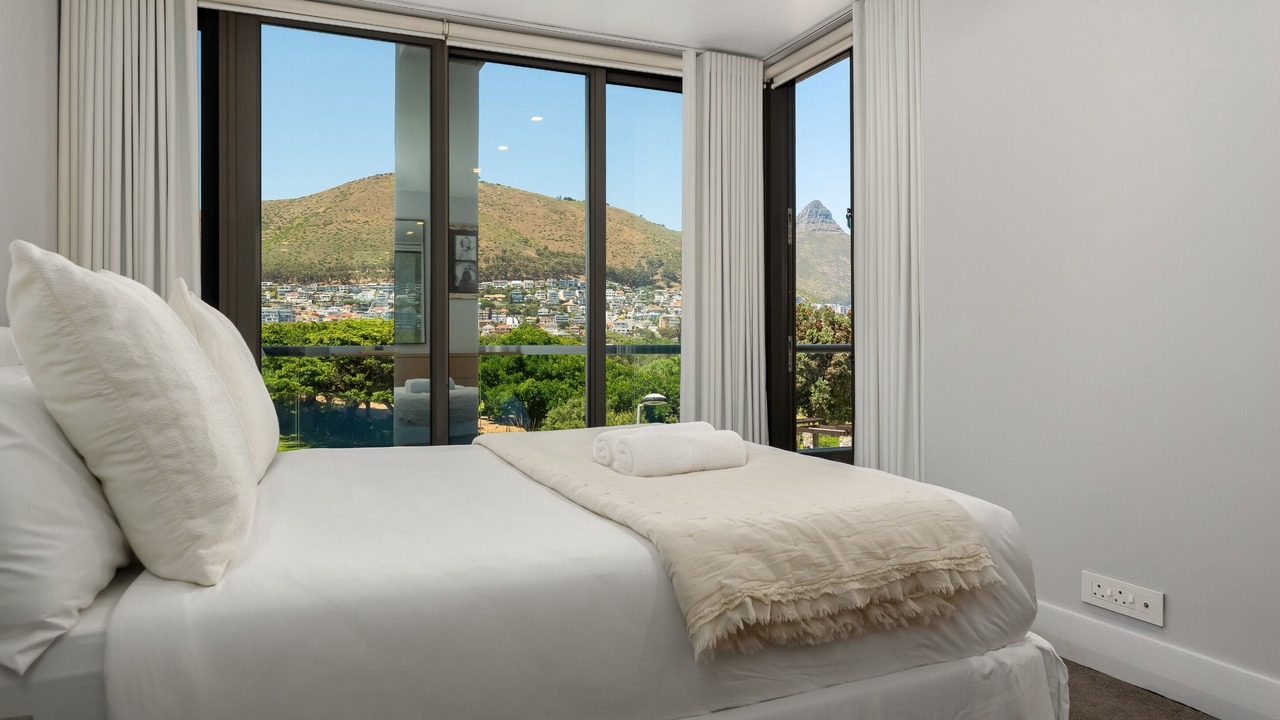Photo of Bedroom in Mouille Point