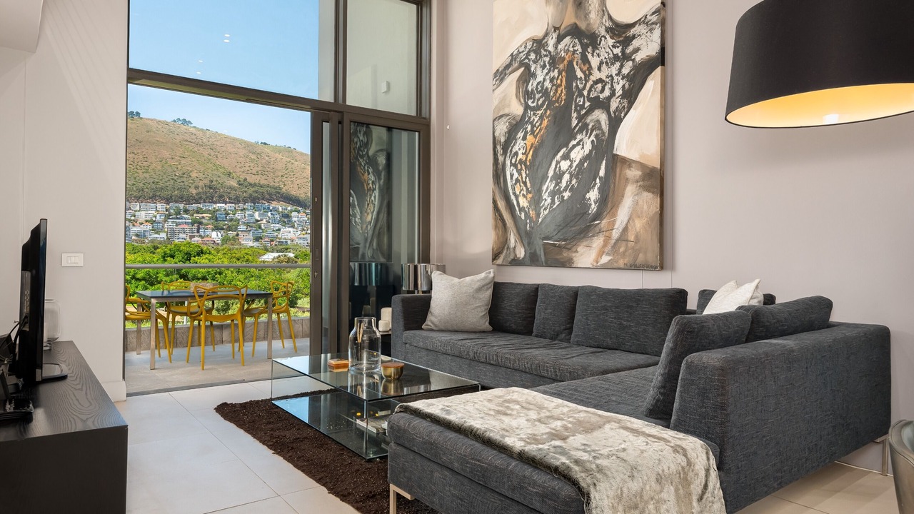 Photo of Livingroom in Mouille Point