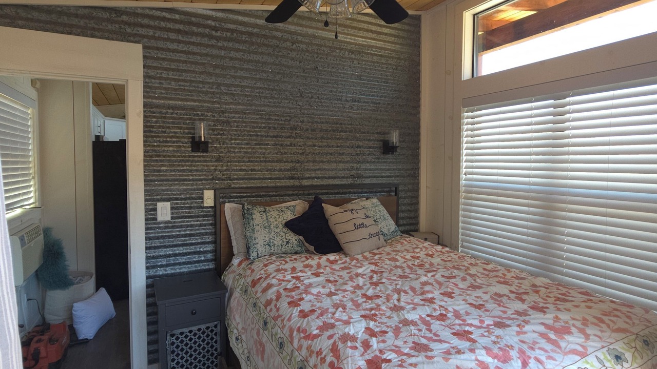 Photo of Bedroom in Hollister