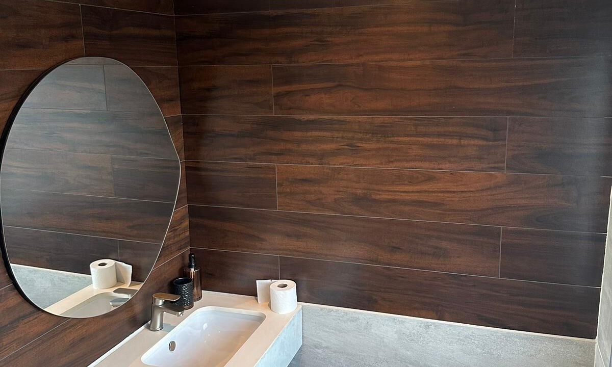 Photo of Bathroom in Mowbray