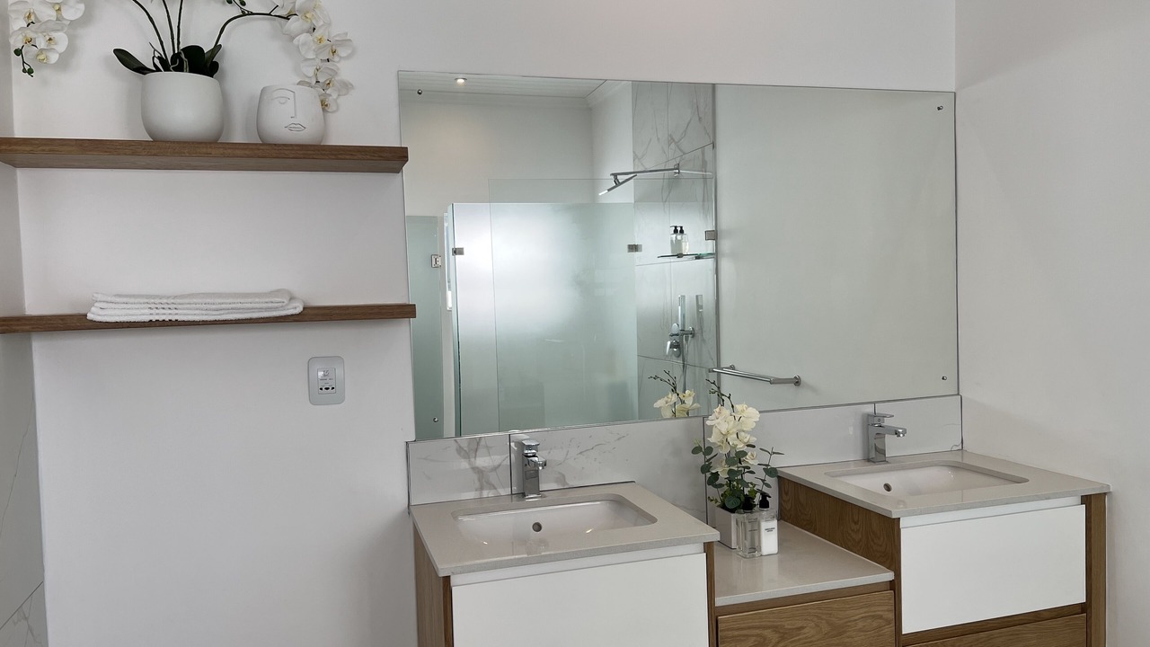 Photo of Bathroom in Paternoster