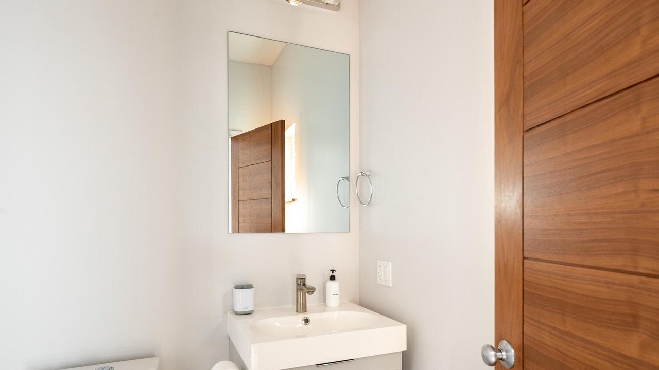 Photo of Bathroom in Northside