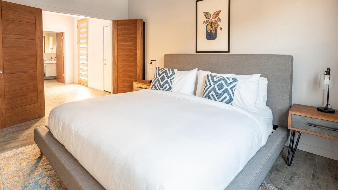 Photo of Bedroom in Northside