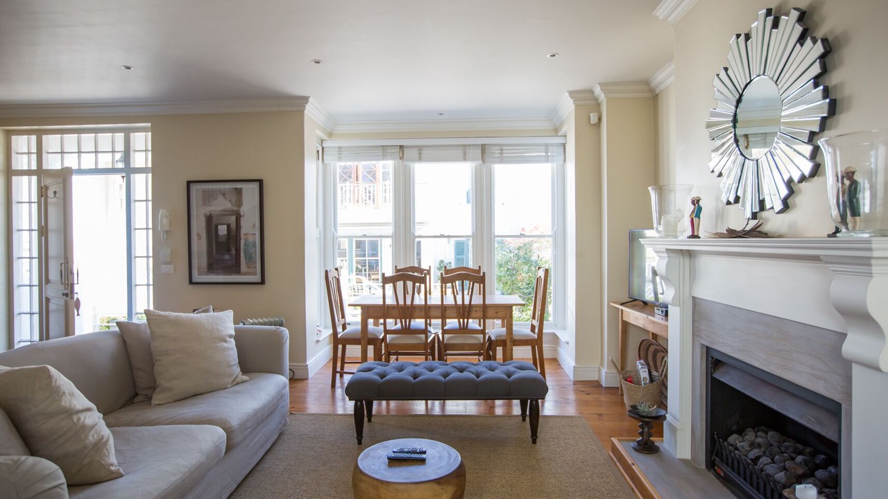 Photo of Livingroom in Kalk Bay