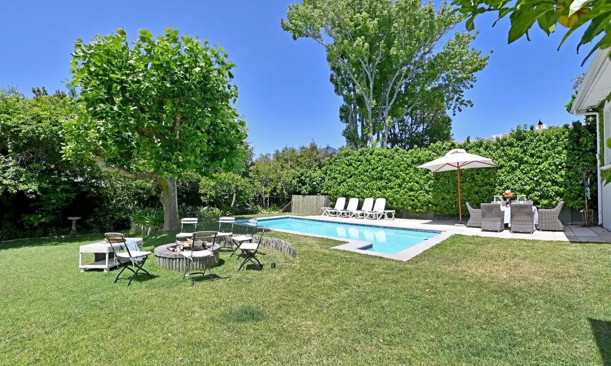Photo of Outdoor in Newlands