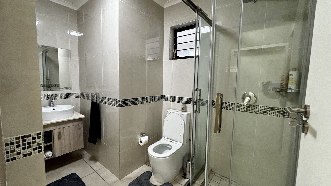 Photo of Bathroom in Greater Johannesburg Metropolitan Area