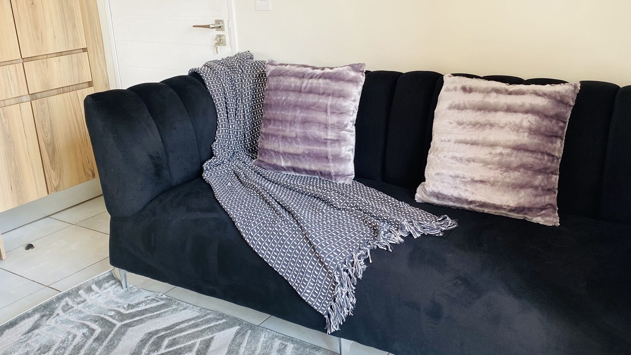 Photo of Livingroom in Tshwane