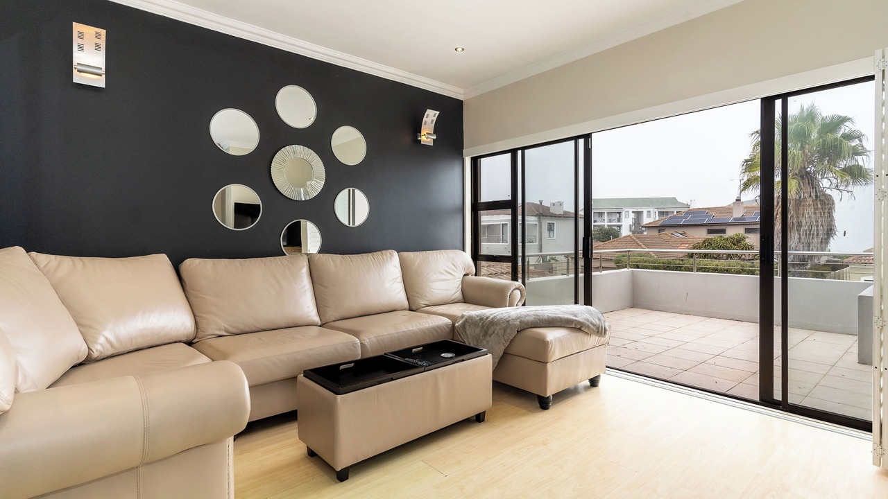Photo of Livingroom in Big Bay
