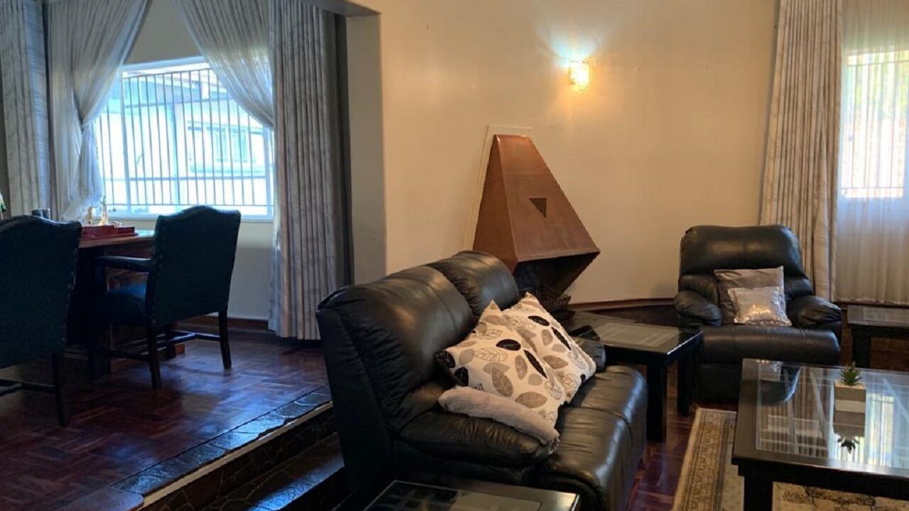 Photo of Livingroom in Greater Johannesburg Metropolitan Area