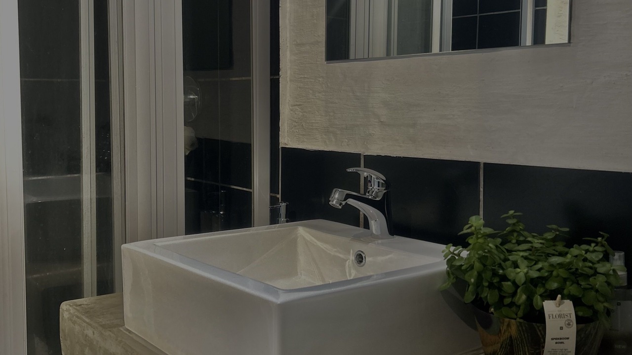 Photo of Bathroom in Greater Johannesburg Metropolitan Area