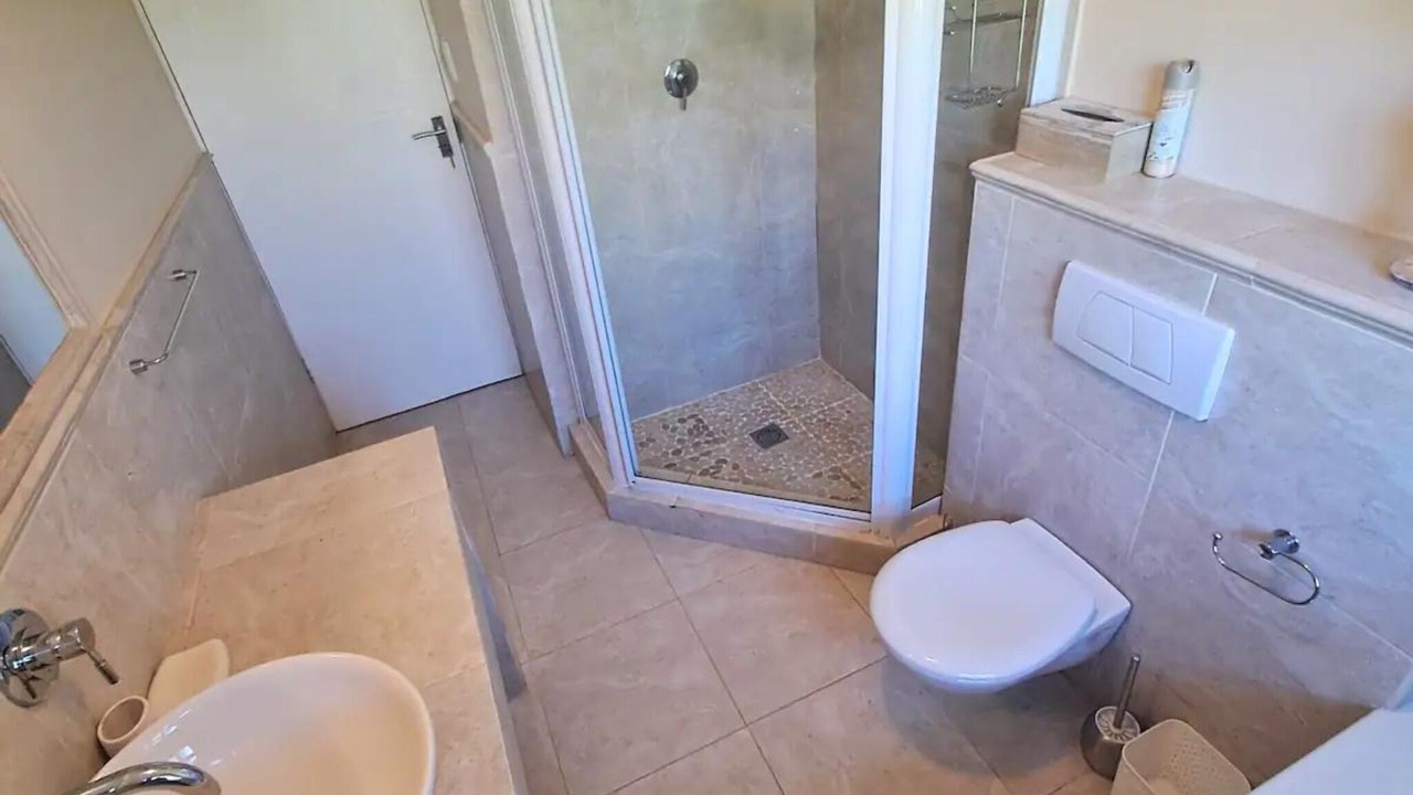 Photo of Bathroom in Voelklip