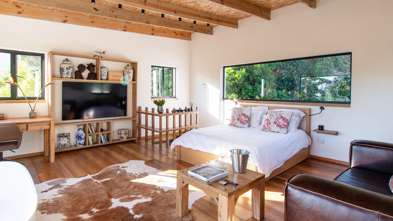 Photo of Bedroom in Noordhoek
