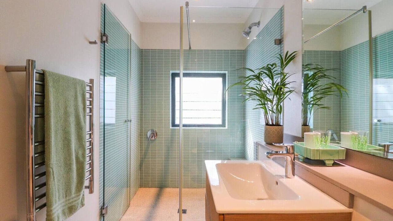 Photo of Bathroom in Eastcliff