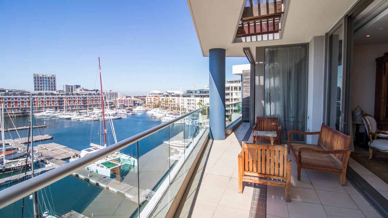 Photo of Patio Balcony in Victoria and Alfred Waterfront