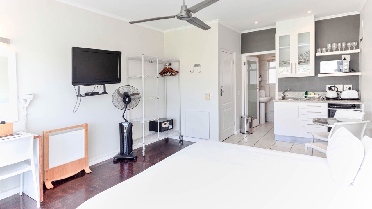 Photo of Bedroom in Mouille Point