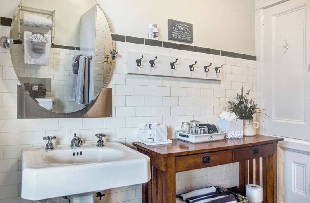 Photo of Bathroom in Kenwood