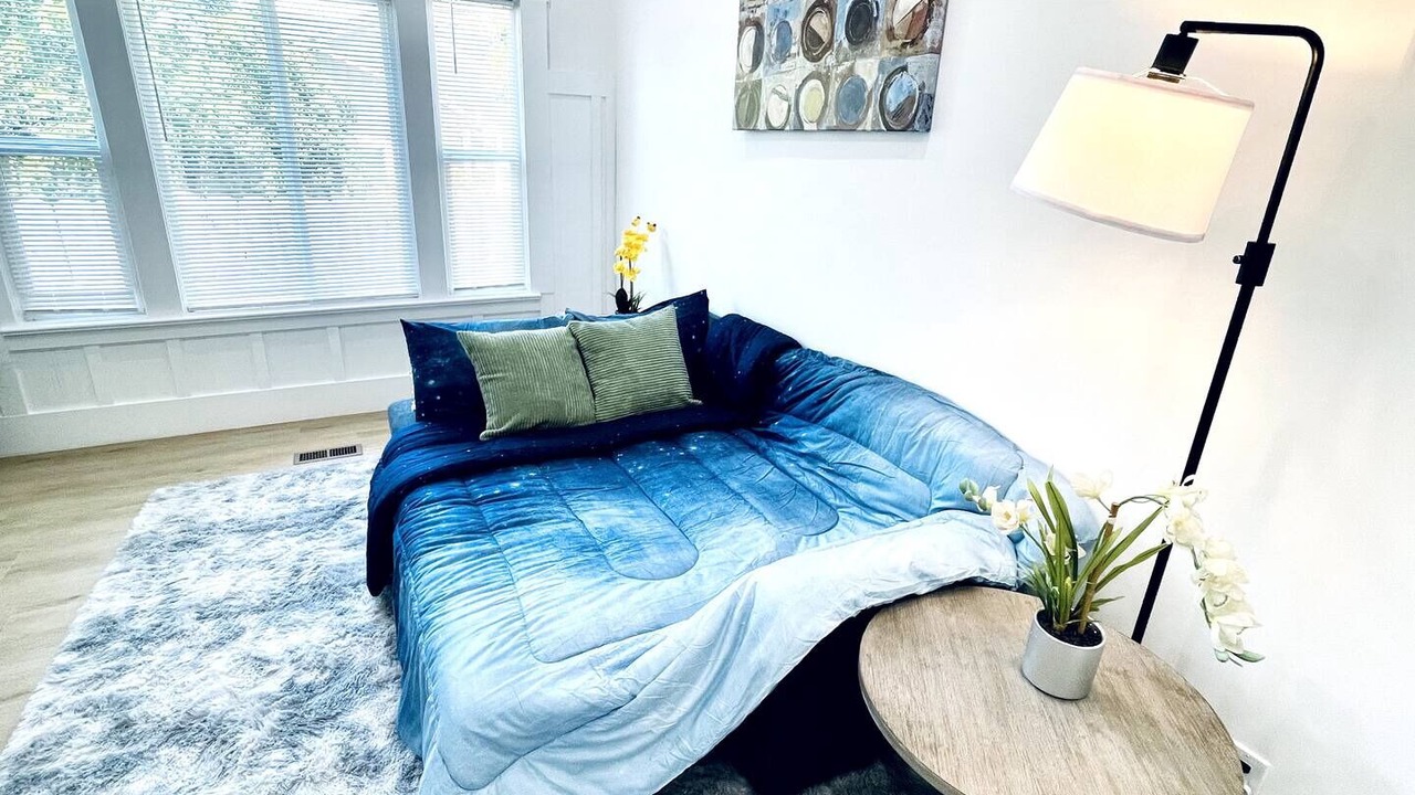Photo of Bedroom in Downtown San Jose