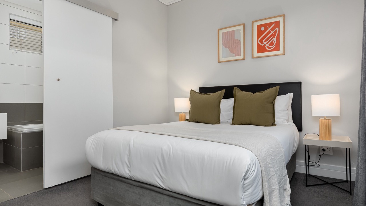Photo of Bedroom in Three Anchor Bay