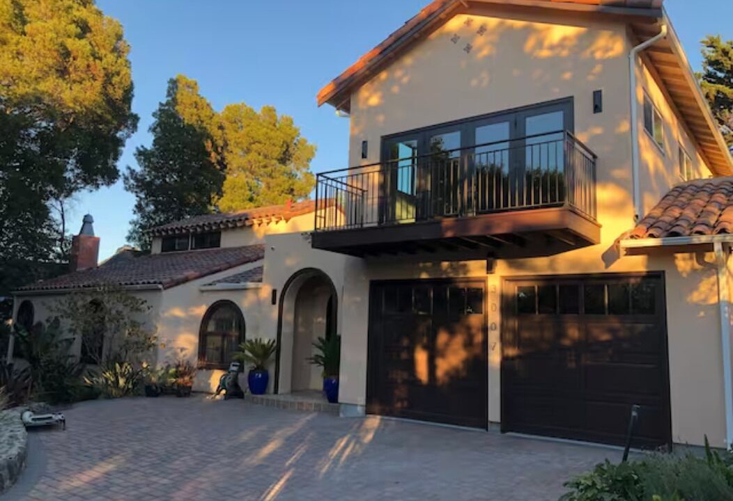 Photo of Others in Burlingame Hills