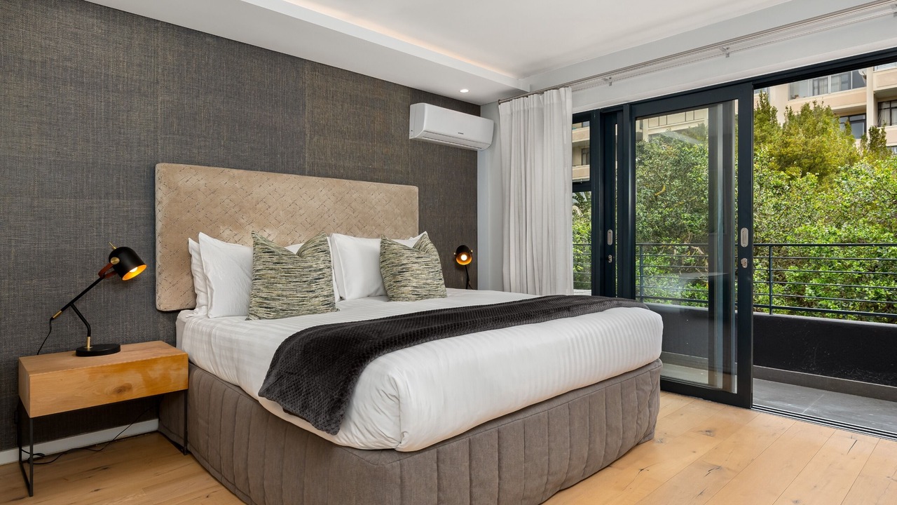 Photo of Bedroom in Sea Point