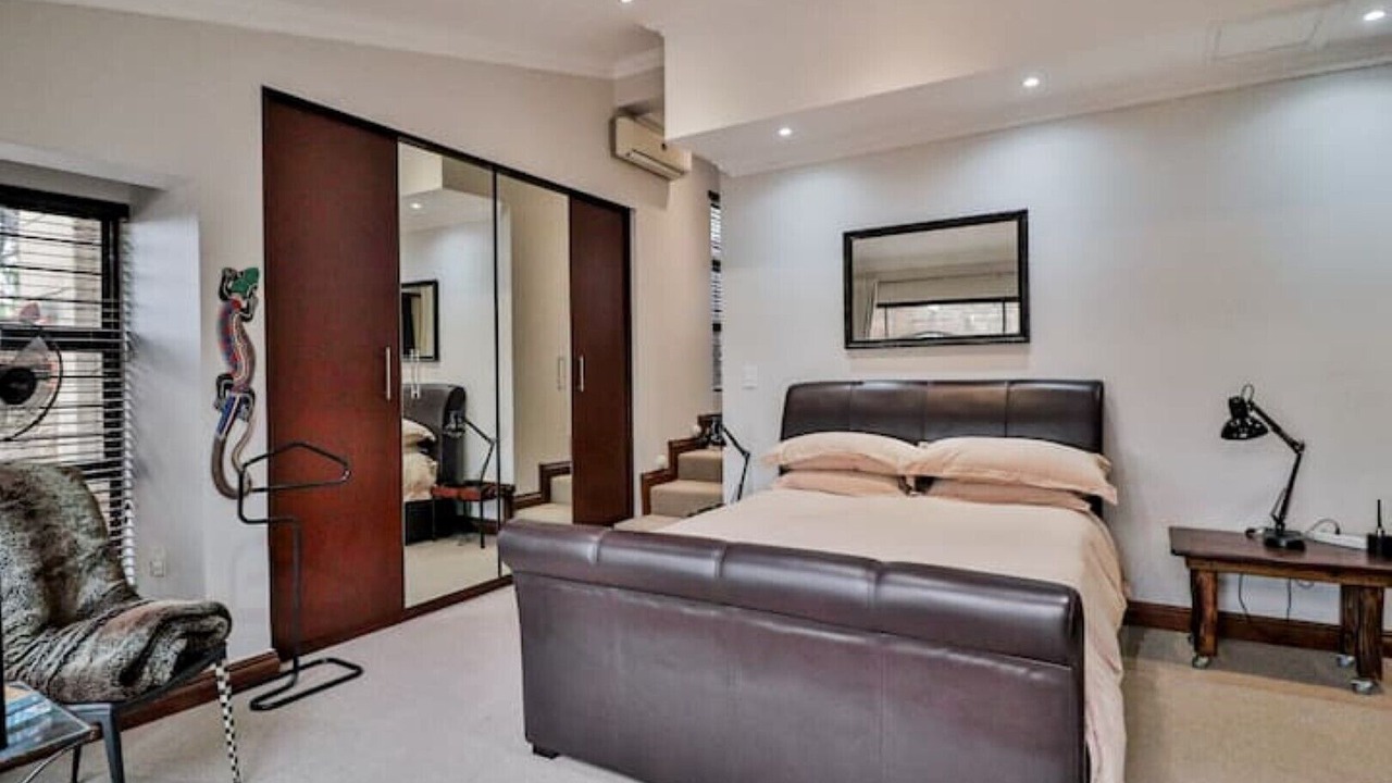 Photo of Bedroom in Greater Johannesburg Metropolitan Area
