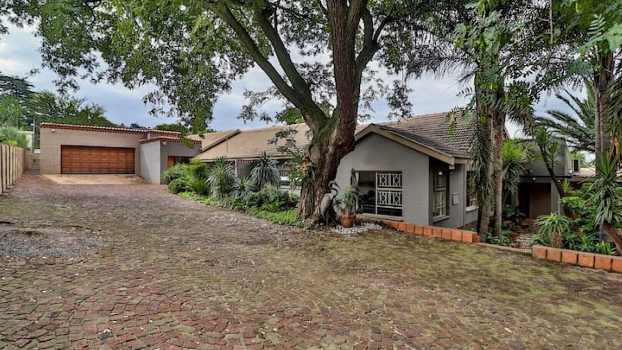 Photo of Outdoor in Alberton