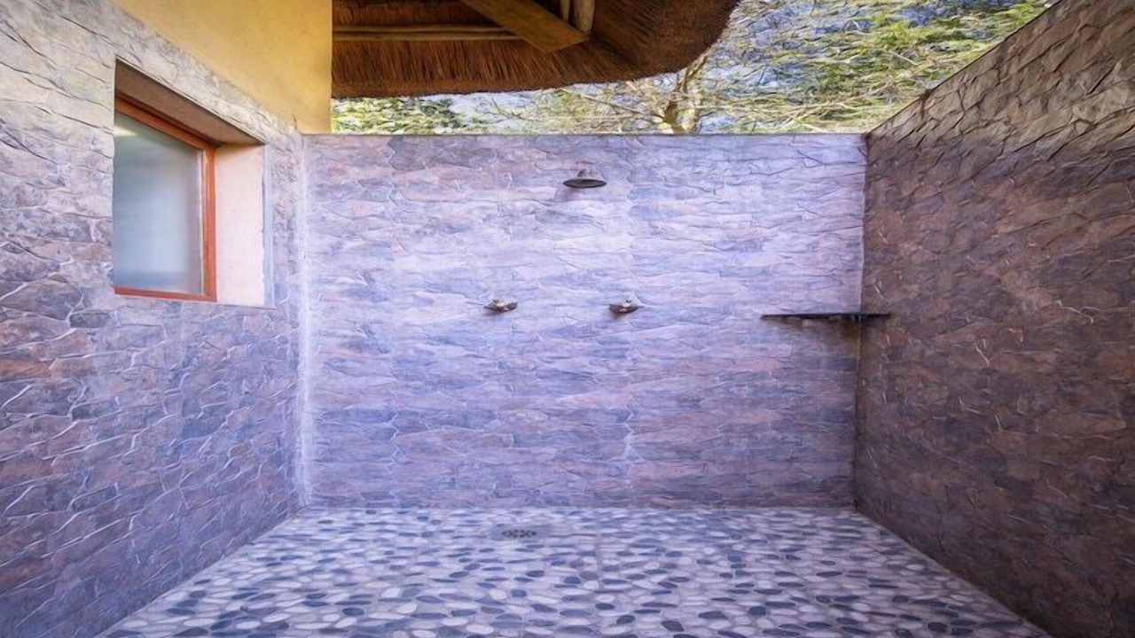 Photo of Bathroom in Phalaborwa