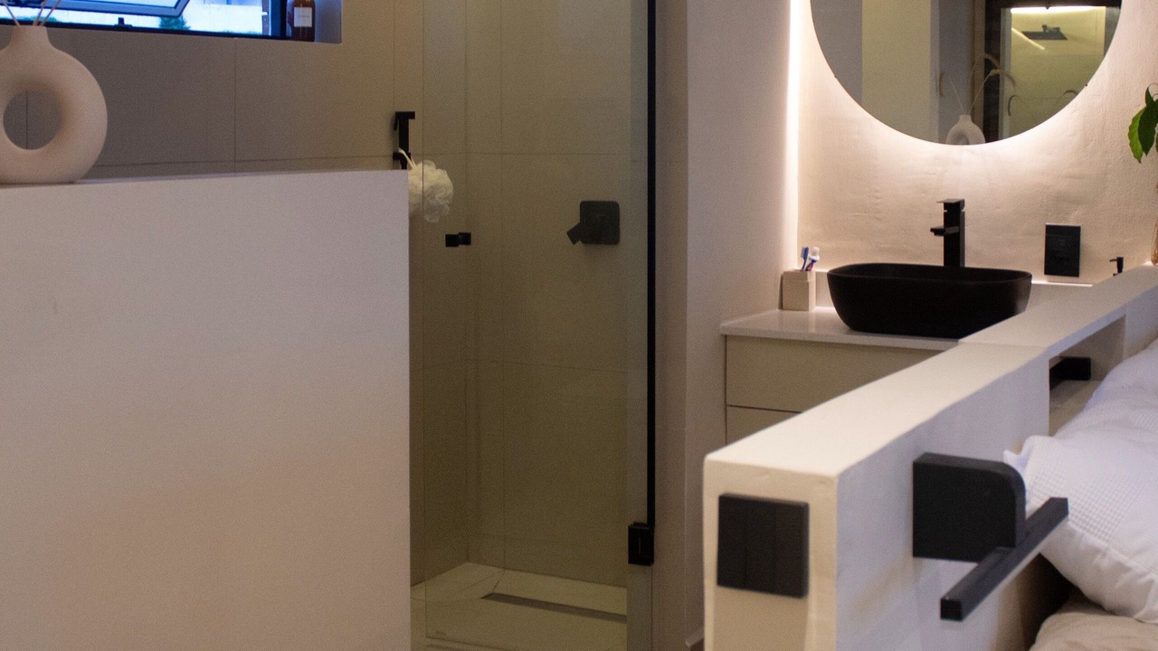 Photo of Bathroom in West Beach