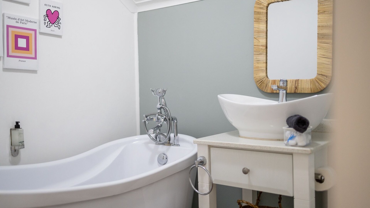Photo of Bathroom in Hilton