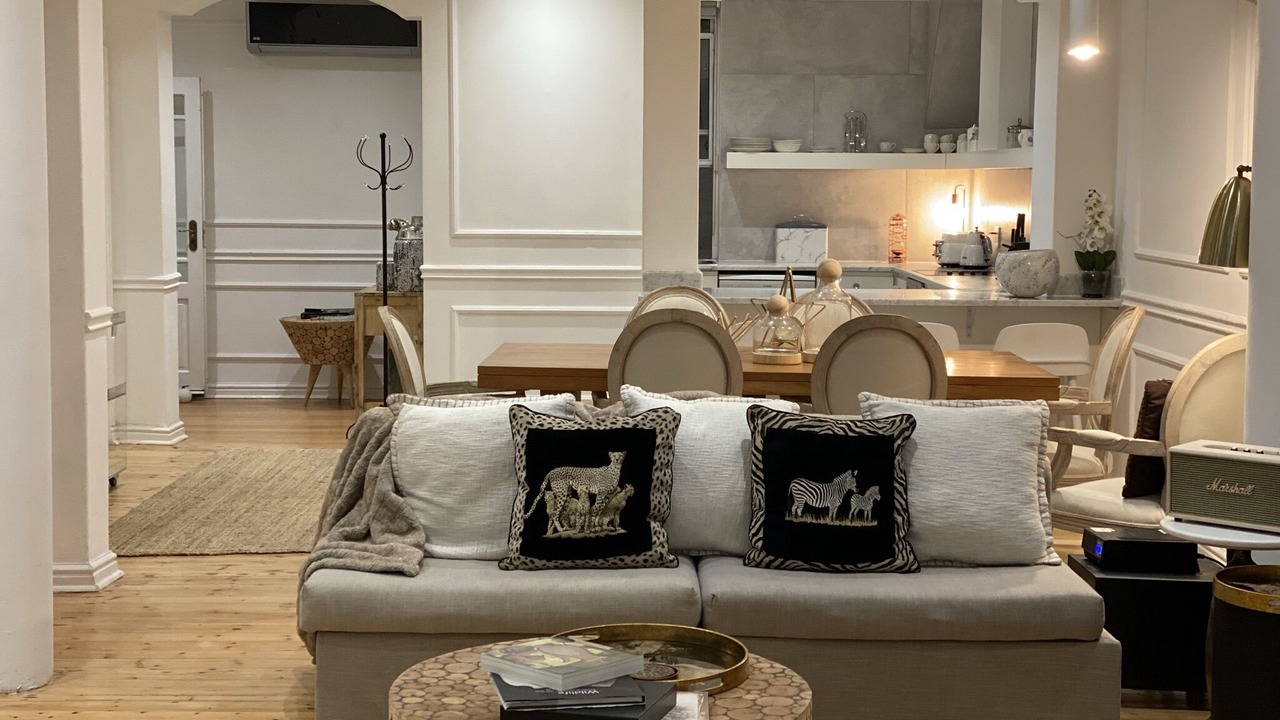 Photo of Livingroom in Plumstead