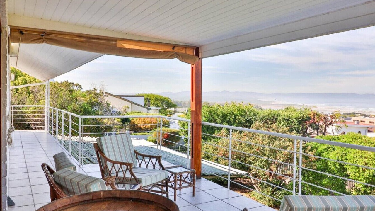 Photo of Patio Balcony in Voelklip