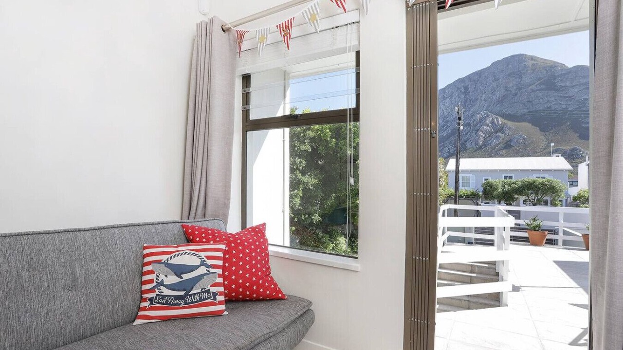 Photo of Livingroom in Voelklip