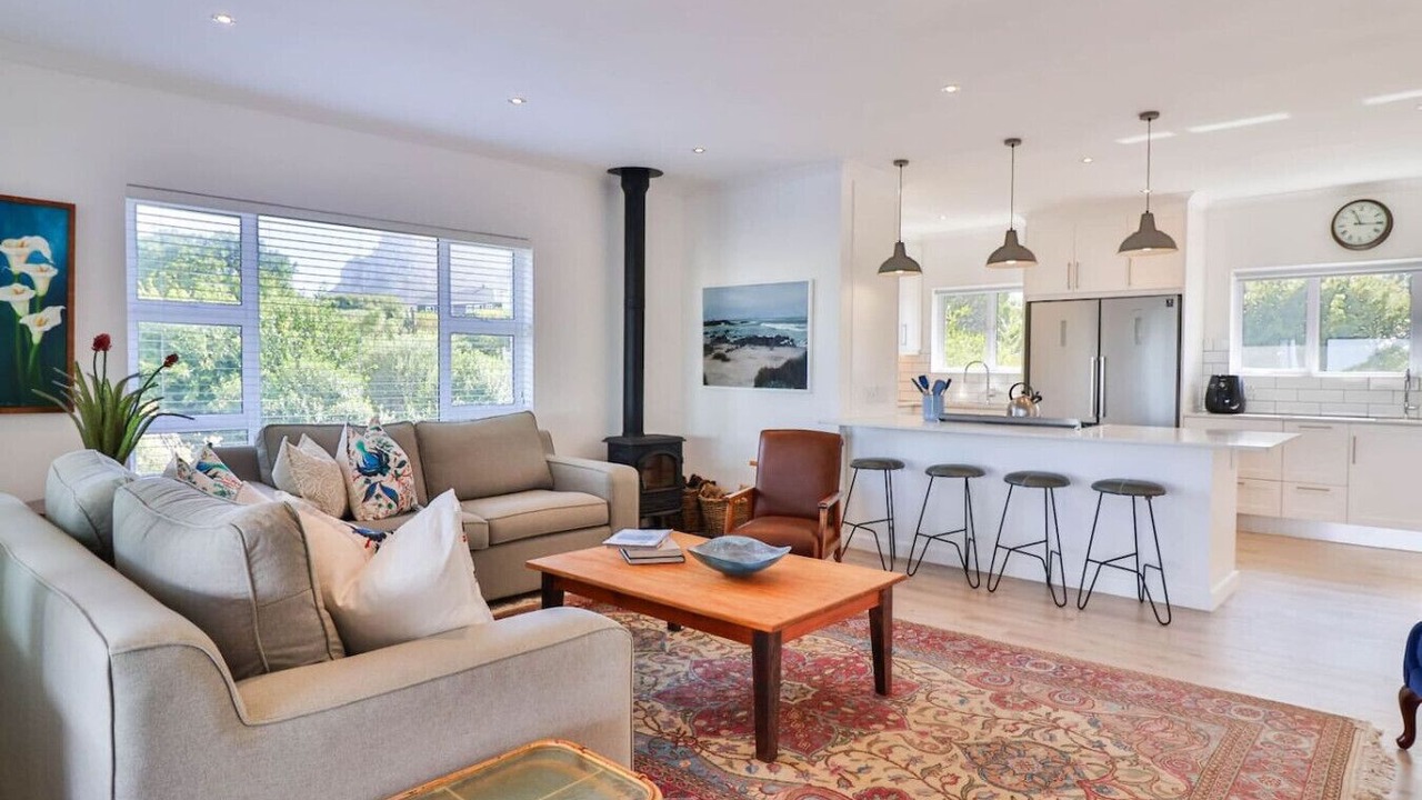 Photo of Livingroom in Sandbaai