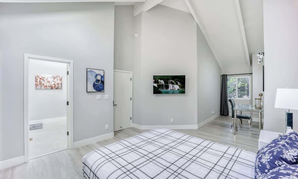 Photo of Bedroom in Menlo Park