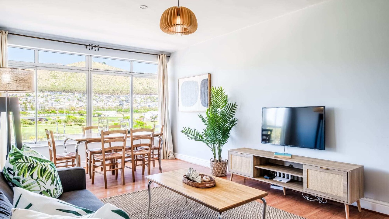 Photo of Livingroom in Mouille Point