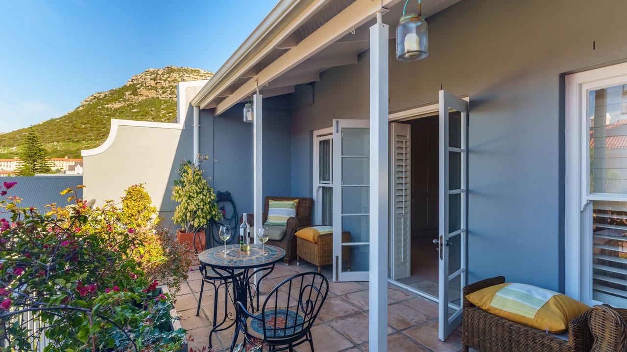 Photo of Patio Balcony in Kalk Bay
