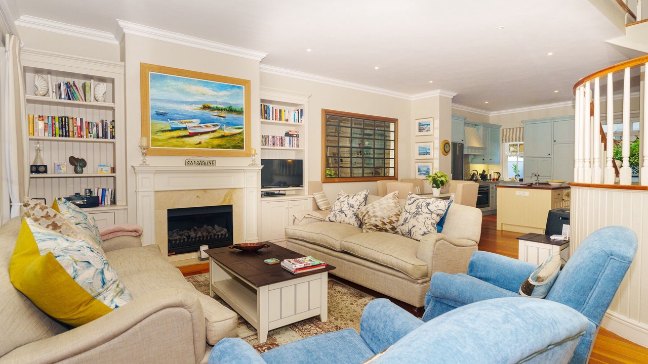 Photo of Livingroom in Kalk Bay