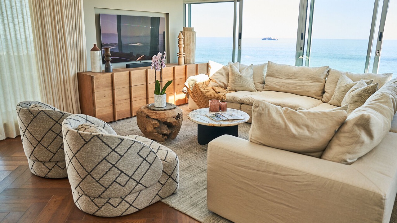 Photo of Livingroom in Mouille Point