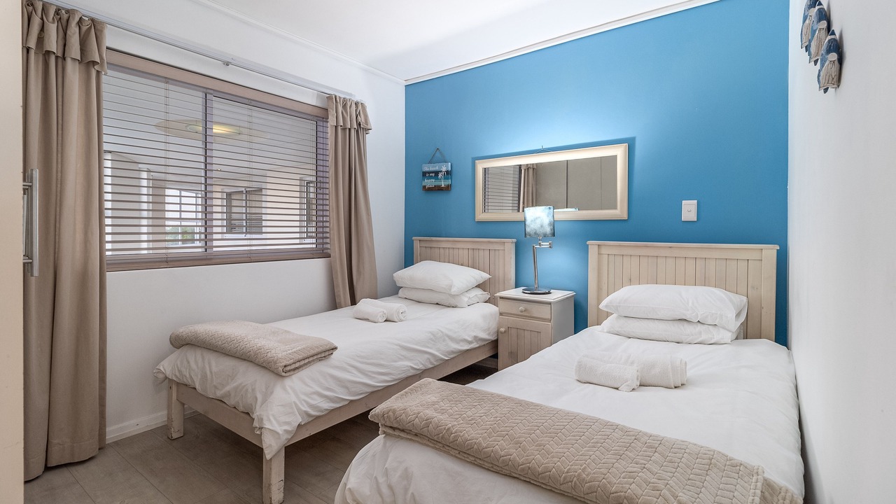 Photo of Bedroom in Lagoon Beach