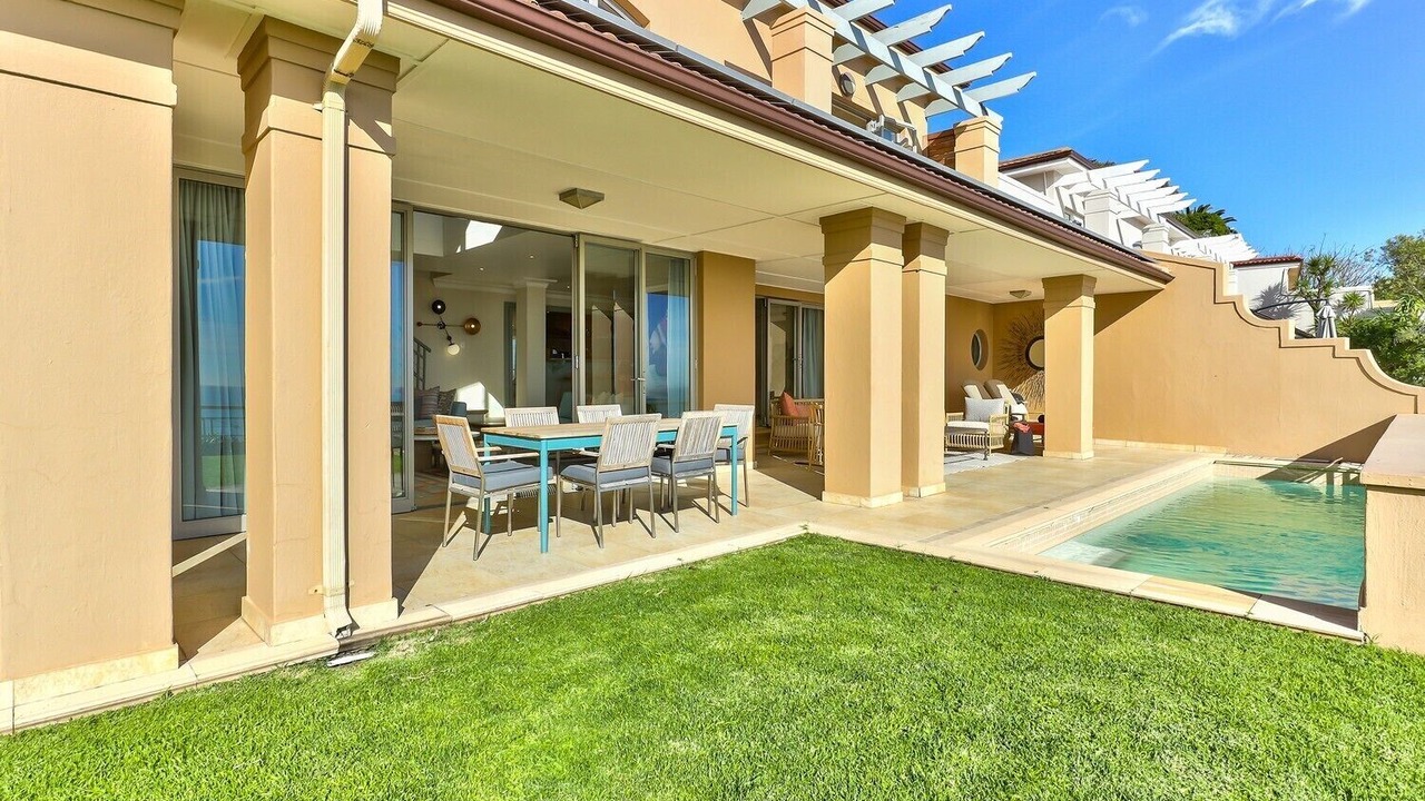Photo of Outdoor in Bantry Bay