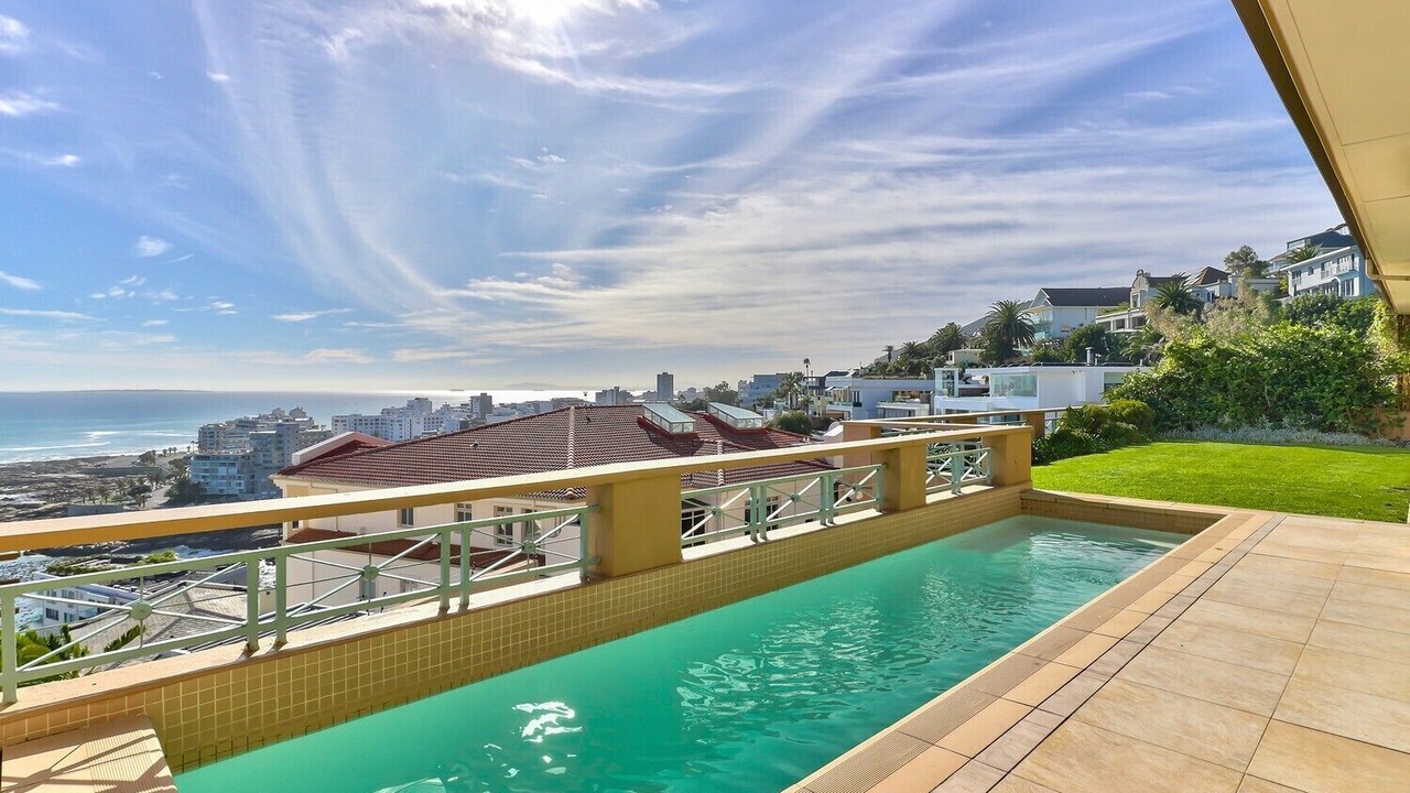 Photo of Outdoor in Bantry Bay