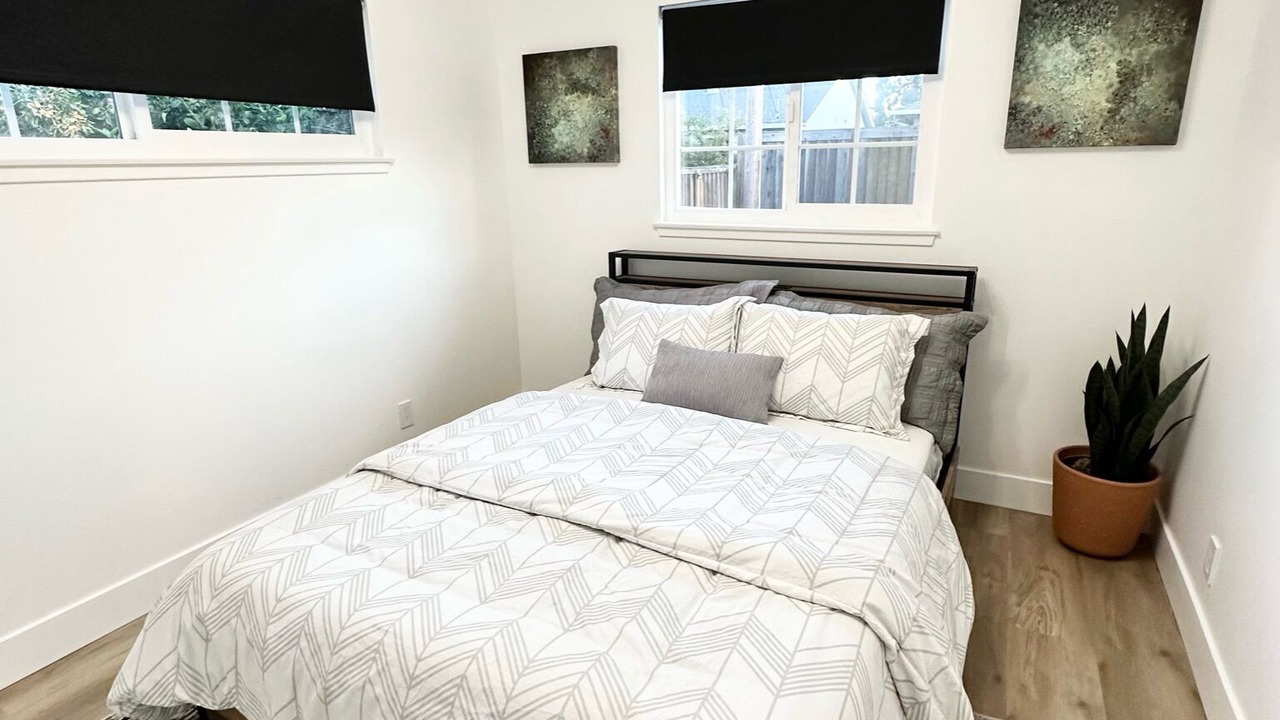 Photo of Bedroom in Willow Glen