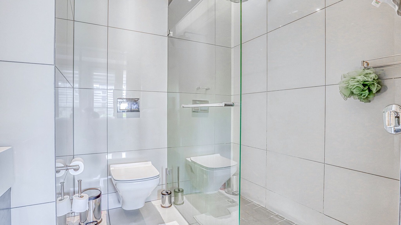Photo of Bathroom in Sandown