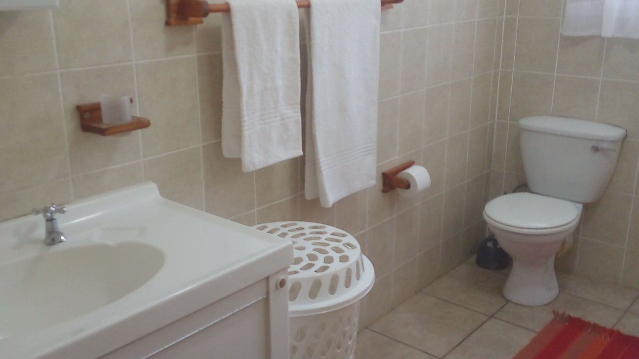Photo of Bathroom in Leisure Bay