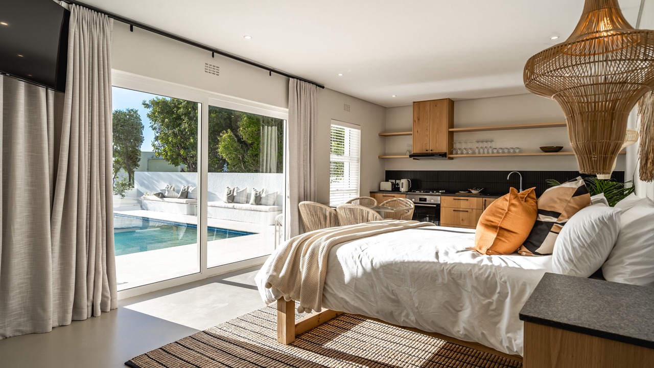 Photo of Bedroom in Camps Bay