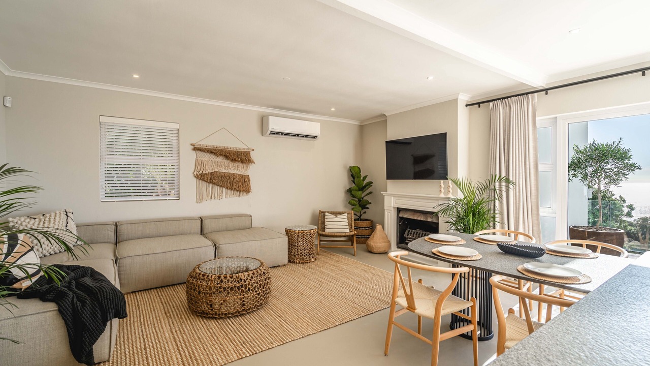 Photo of Livingroom in Camps Bay