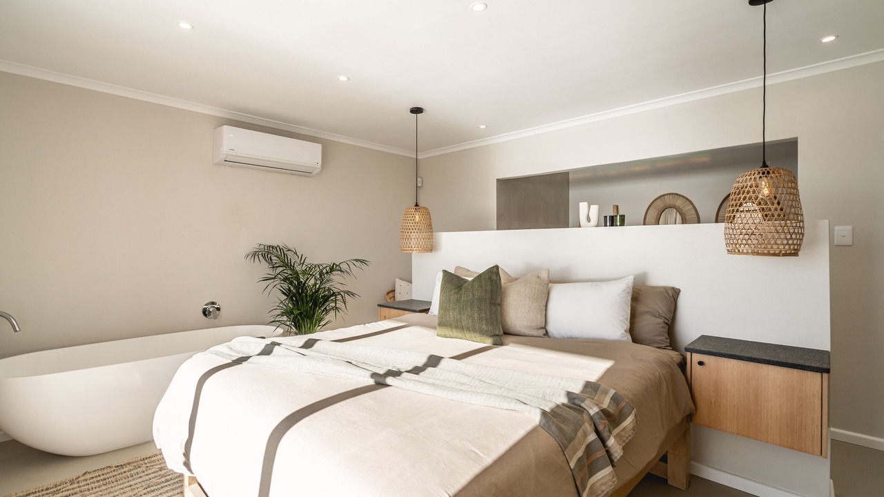 Photo of Bedroom in Camps Bay