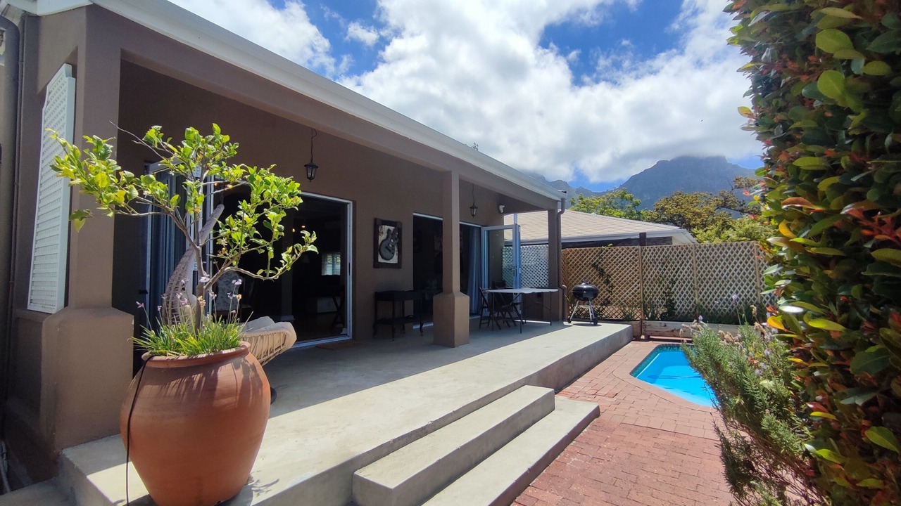 Photo of Patio Balcony in Claremont