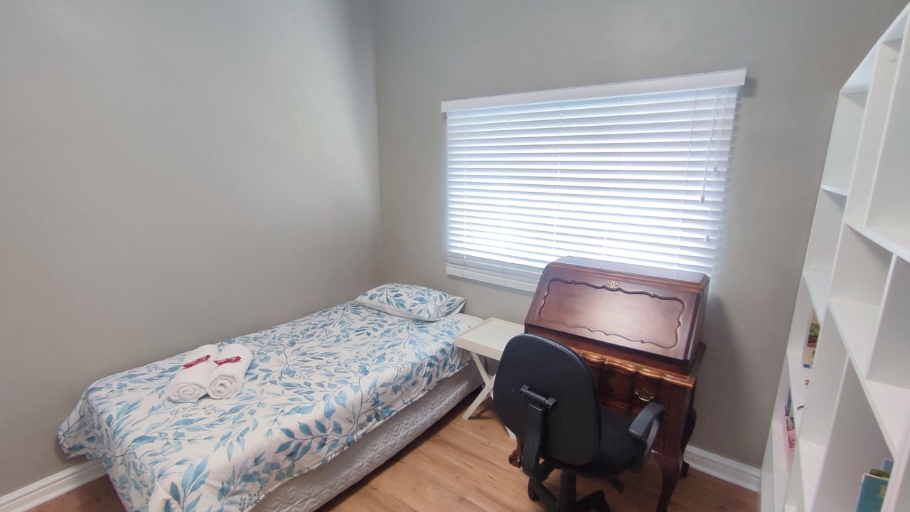 Photo of Bedroom in Claremont